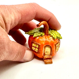 Little Pumpkin House